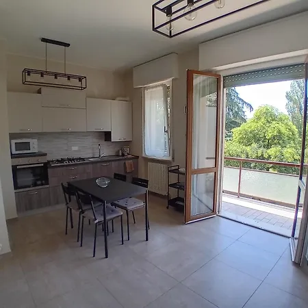 Guerzoni Lägenhet Piacenza